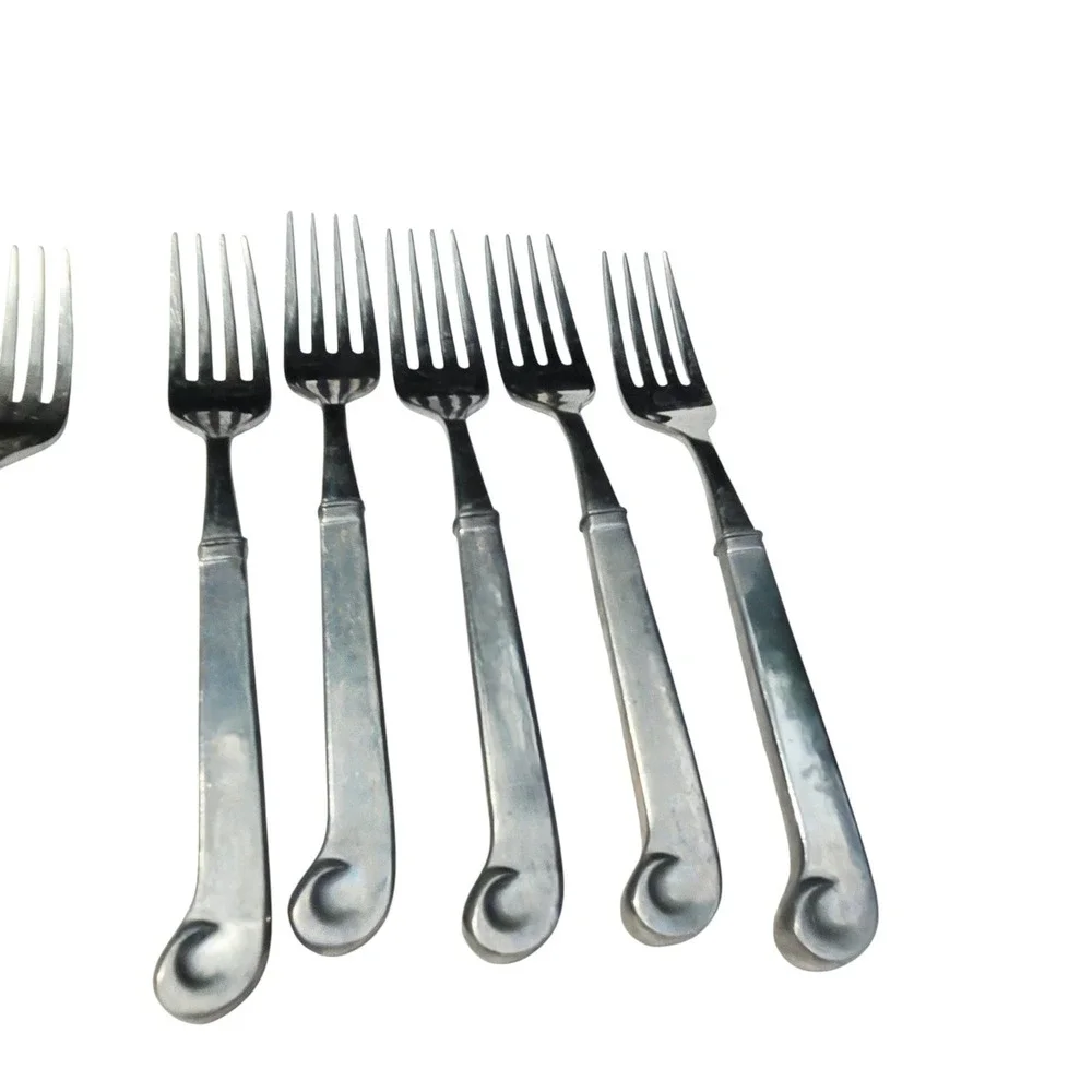Wilton Armetale Bainbridge Stainless RWP Flatware 28 Pc Set Pistol Handle Swirl